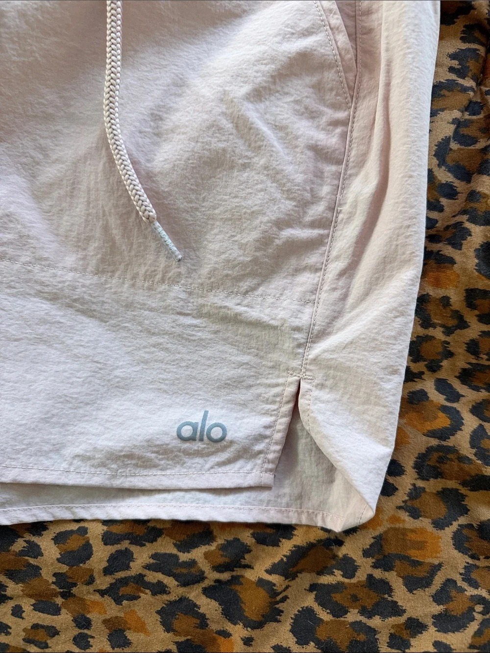 ALO Yoga Women's Pale Pink Alumni Athletic Shorts